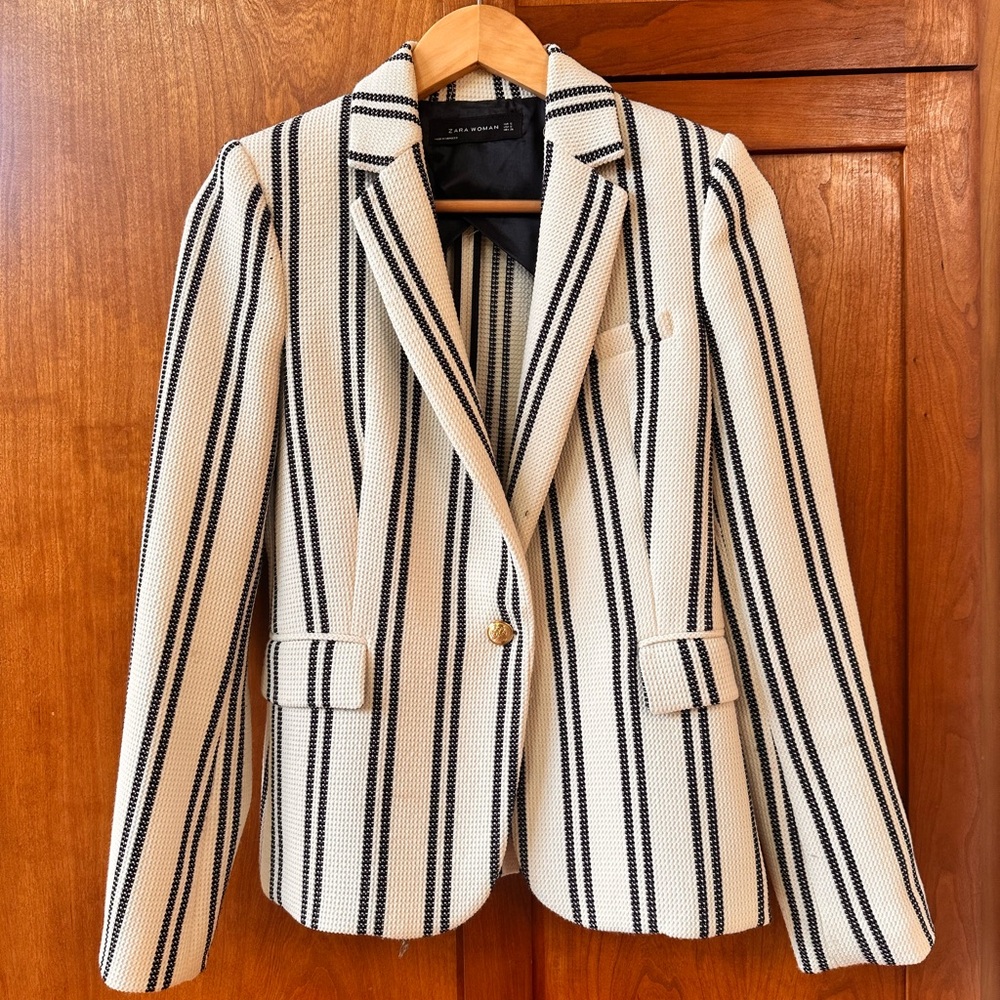 Zara Blue and White striped blazer with gold button